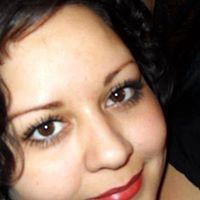 Julia Lujan Photo 20