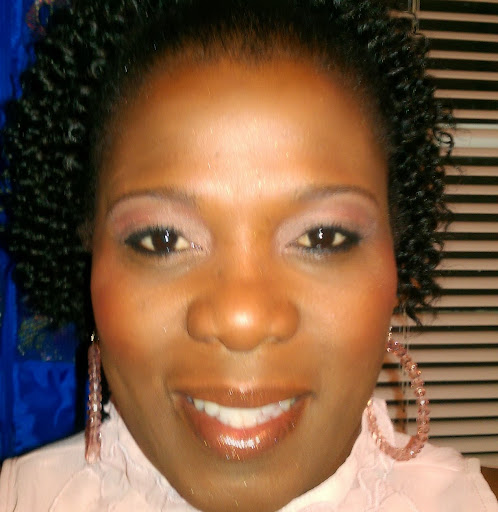 Joy Edwards Photo 35