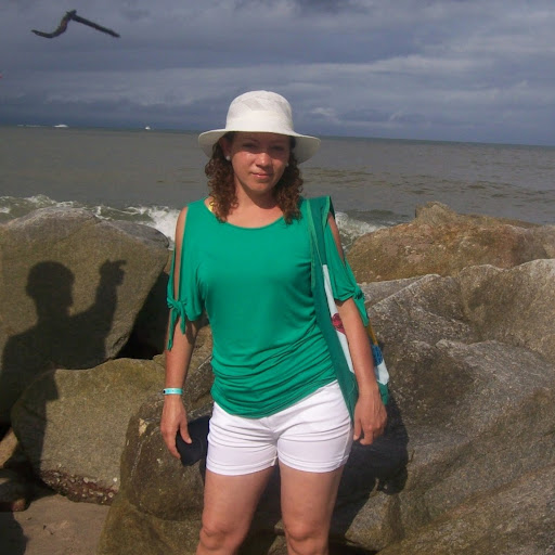 Silvia Guzman Photo 18