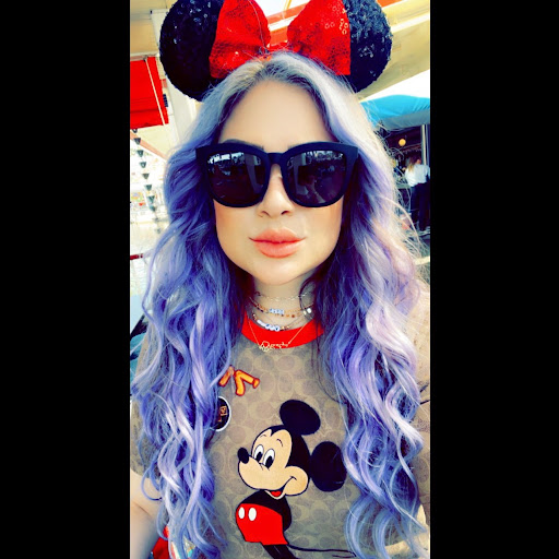 Elsa Torres Photo 38