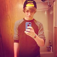 Brock Bell Photo 16