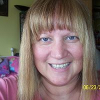 Janet Gardner Photo 16