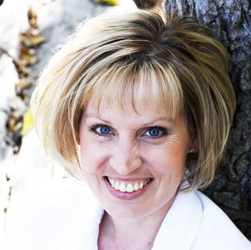 Rebecca Jensen Photo 14