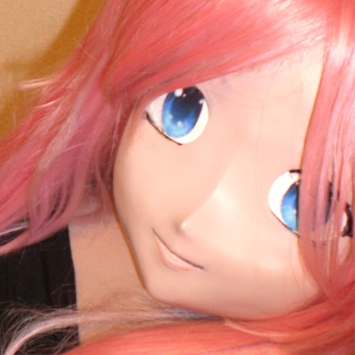 Faye Summers Photo 9