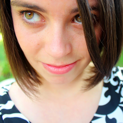 Annie Sadler Photo 13