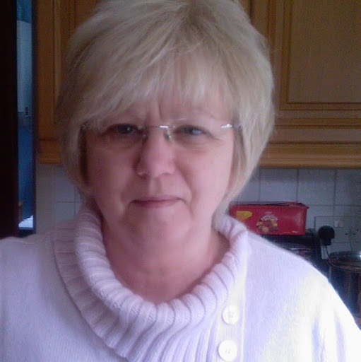 Maureen Devine Photo 19