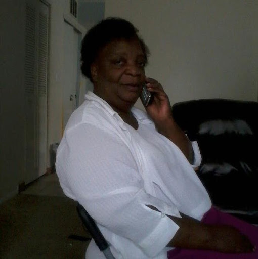 Mae Brown Photo 4
