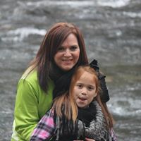 Stephanie Davidson Photo 15