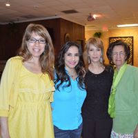 Maggie Townsend Photo 4