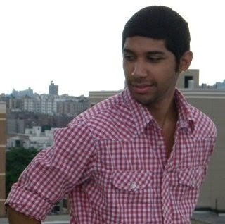 Jonathan Vargas Photo 14