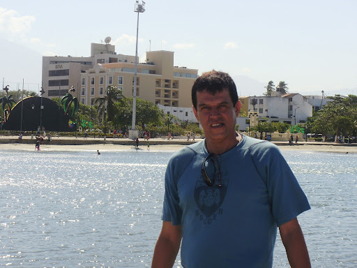 Gilberto Torres Photo 15