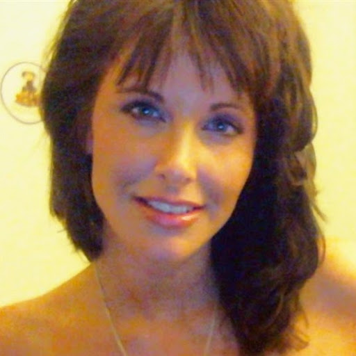 Michelle Lamb Photo 24