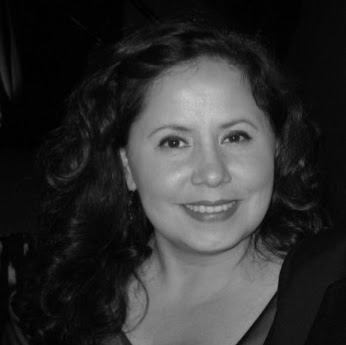 Lisa Villareal Photo 24