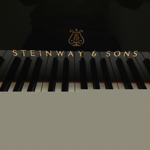 Chenggang Wang Photo 4