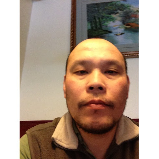 Hung Chau Photo 18