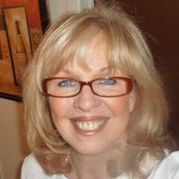 Lynda Devine Photo 19