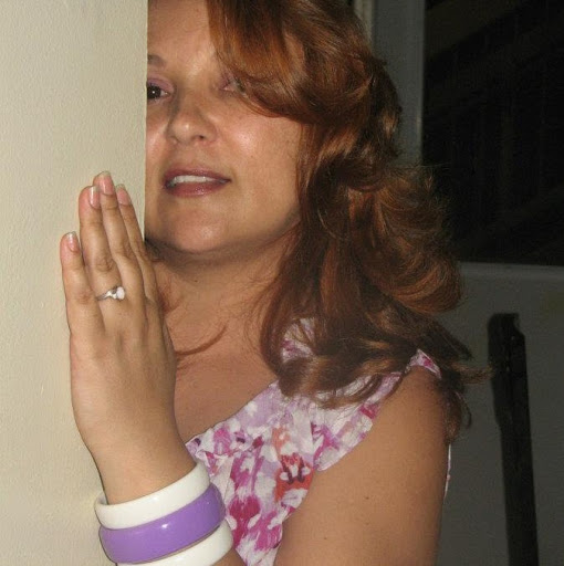 Luz Gonzalez Photo 18