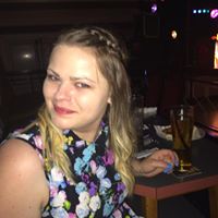 Sarah Mulholland Photo 19