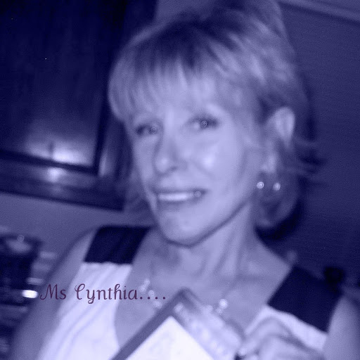 Cynthia Wallace Photo 14