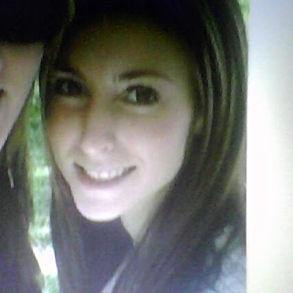 Stephanie Phillips Photo 9