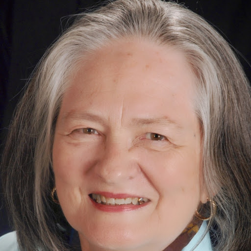 Sarah Vance Photo 37