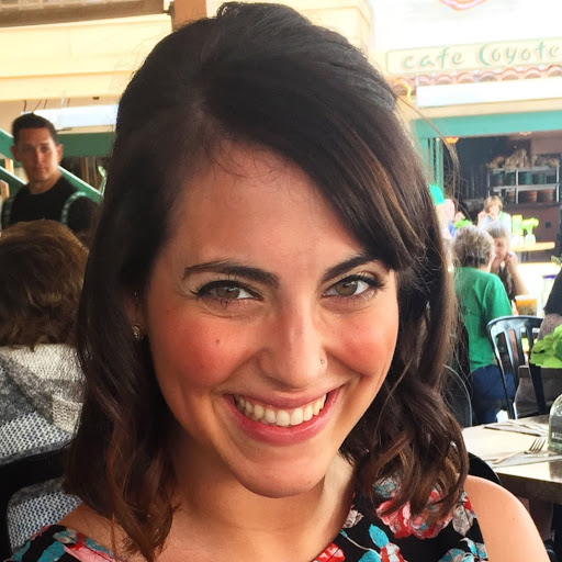 Hannah Nicholson Photo 11