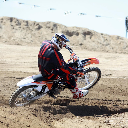 Austin Hopkins Photo 10