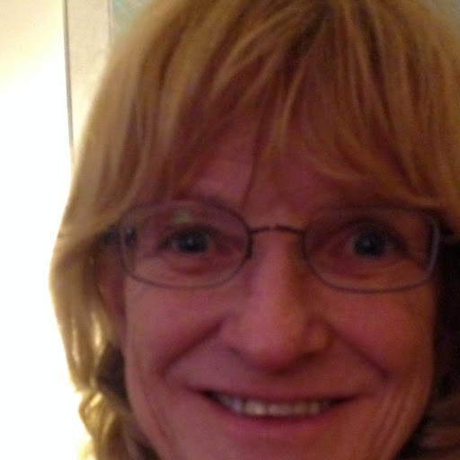 Barbara Ellis Photo 46