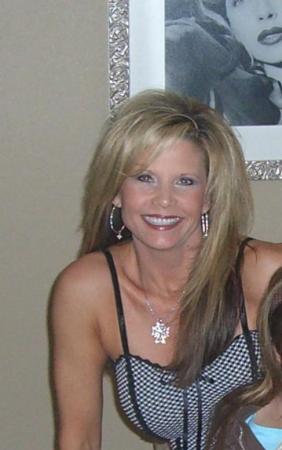 Debra Buchanan Photo 28