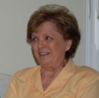 Brenda Bell Photo 24
