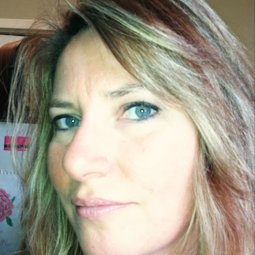 Laura Brinker Photo 25