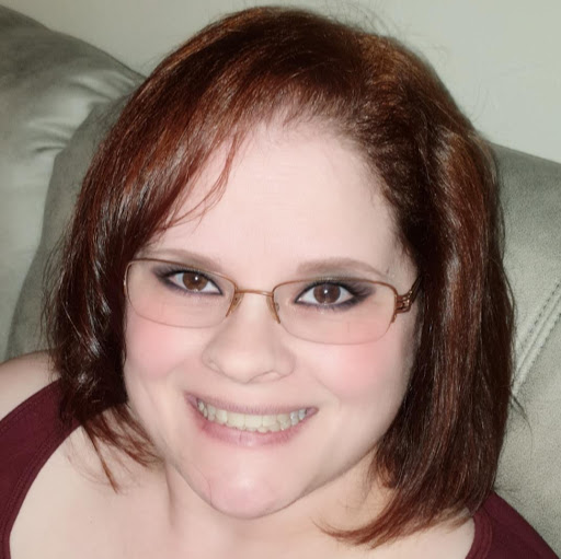 Julia Dunlap Photo 30