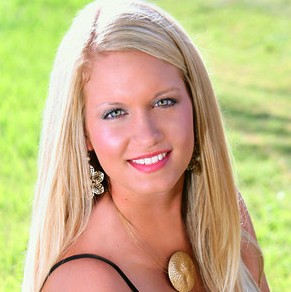Amber Gardner Photo 39