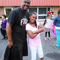 Michael Hands Photo 9