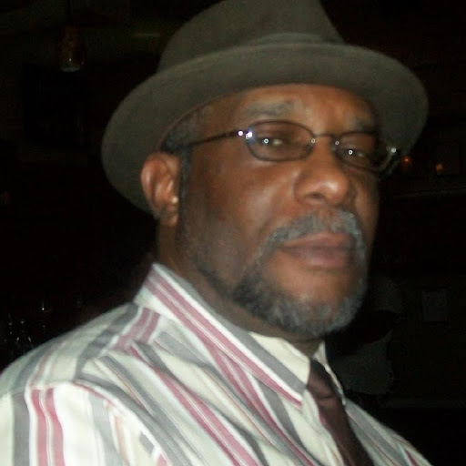 Gerald Craig Photo 36