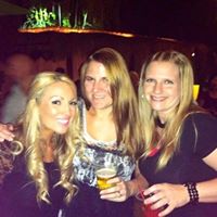 April Schaefer Photo 14