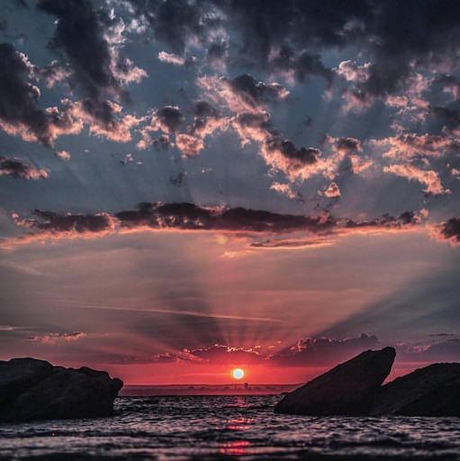 Miriam Moore Photo 30