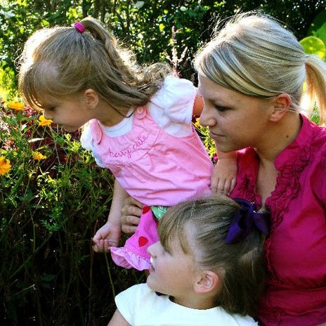 Christine Wetherington Photo 7