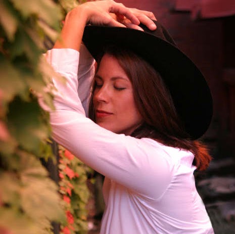Ellen Lambert Photo 32