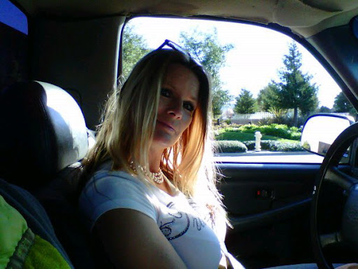 Christie Lawrence Photo 31