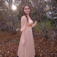 Alice Dunlap Photo 26