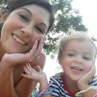 Sara Holland Photo 26