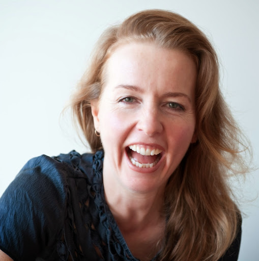 Suzanne Walker Photo 18