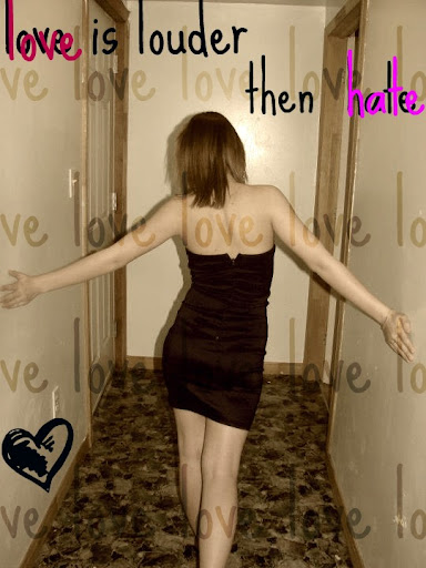 Amanda Muir Photo 18