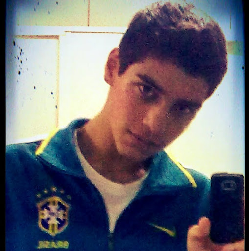 Erick Bueno Photo 18