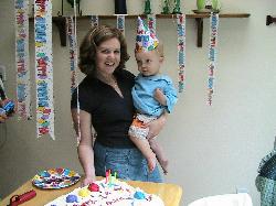 Tracy Farrell Photo 32