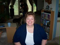 Laurie Kennedy Photo 26