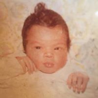 Sarah Hicks Photo 44