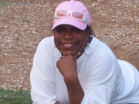Pamela Golden Photo 32