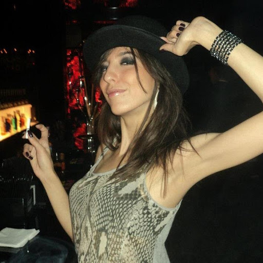 Vanessa Morrison Photo 14